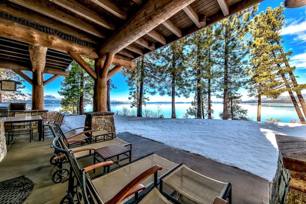 3 Sierra Shores Luxury Lakefront- 3BR/3BA